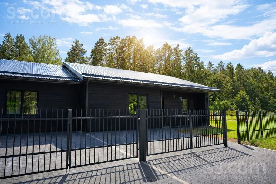 4-toaline maja asukohas Rīgas rajons