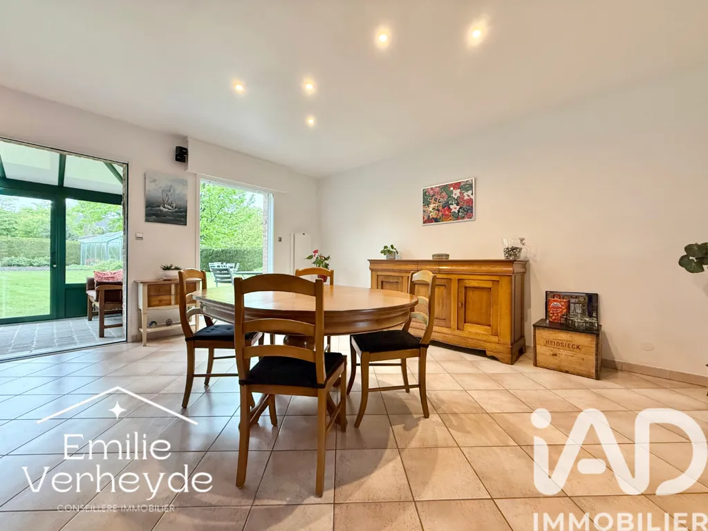 Salle à manger - Pavillon Semi-Plat avec Jardin au Cœur du Village