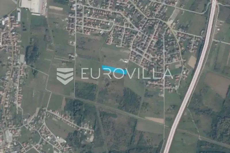 Õhuvaade - Urban Land with Open Views in Sesvete