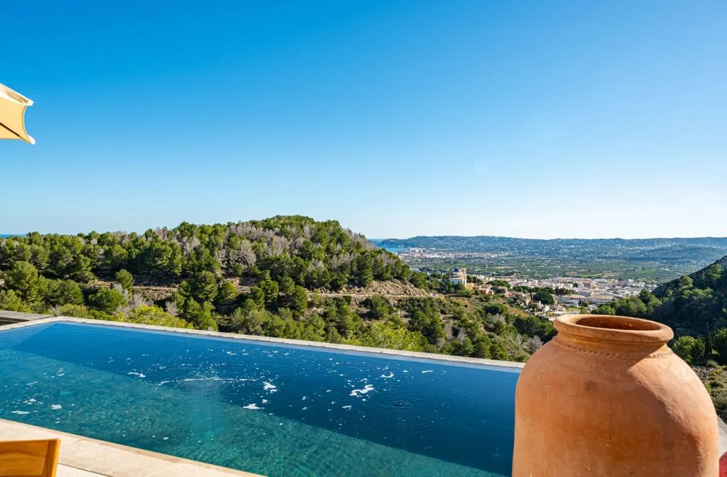Bassein - Luxury Villa with Infinity Pool in Jávea