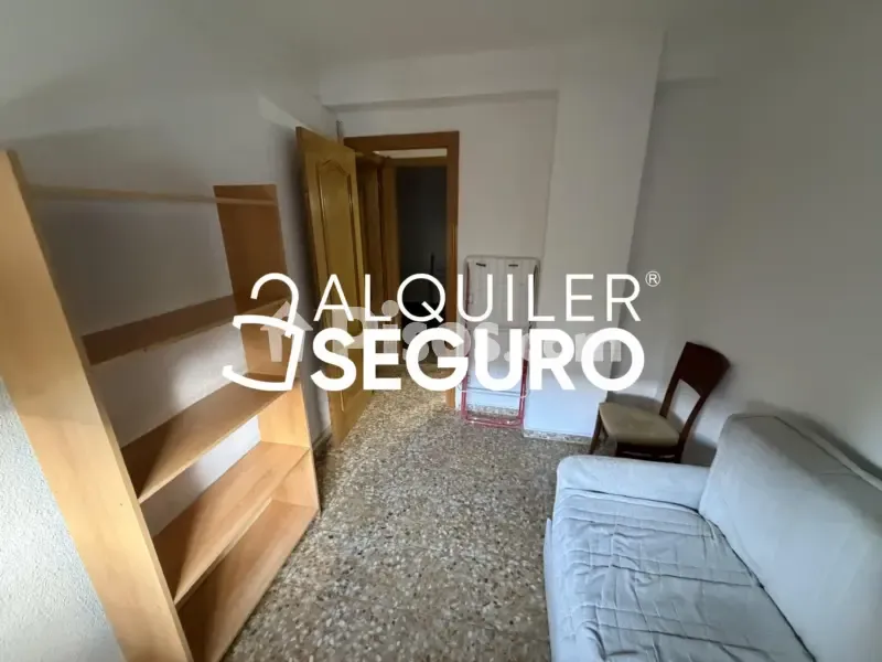 Elutuba - Spacious Flat with Terrace in Zarzaquemada