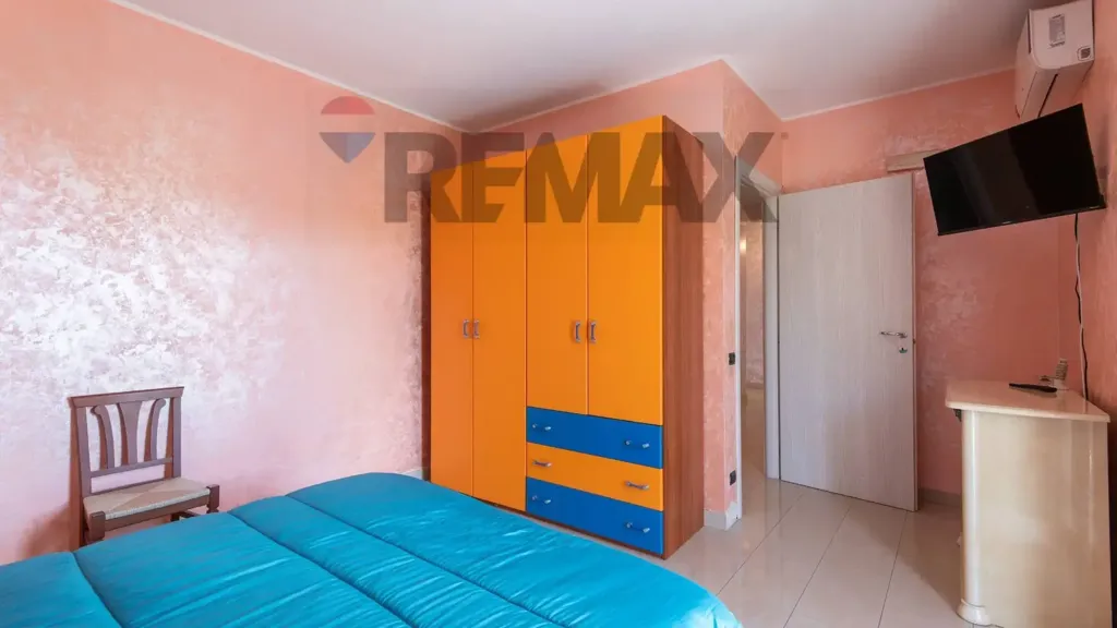 Magamistoad - Spacious Apartment with Triple Exposure in Lentini