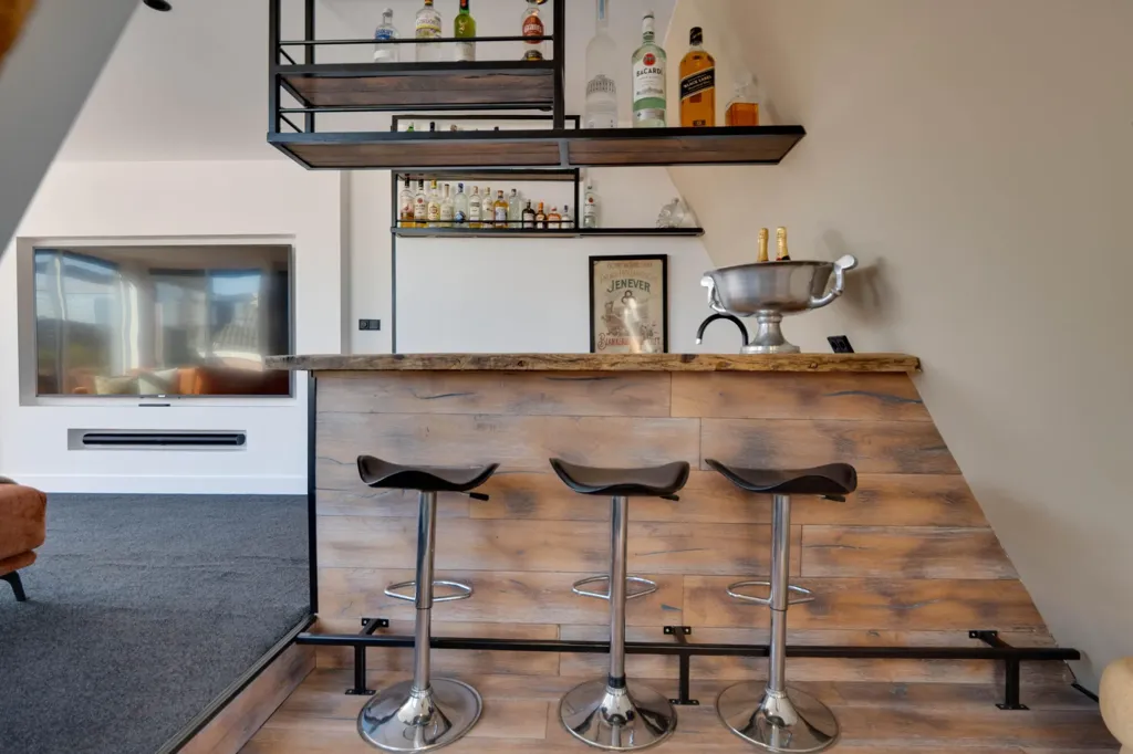 Köök - Renovated Gallery Flat with Rooftop in Coolhaven