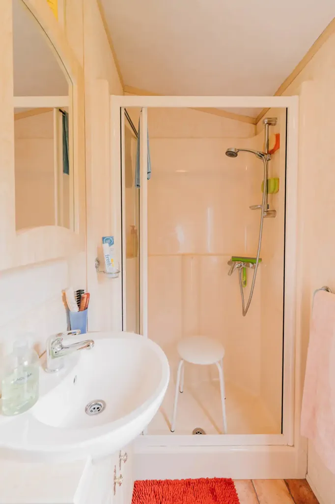 Bagni - Stacaravan with Garden in Tremelo Baal