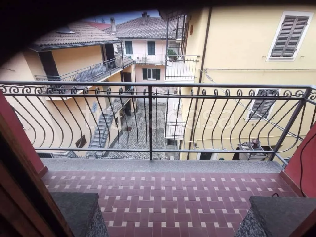 Balcon - Rustic Apartment with Terraces in Bagnasco
