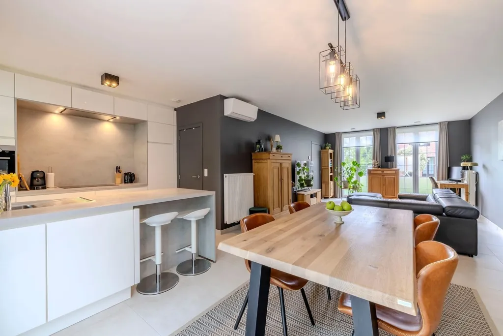 Cuisine - Energy-Efficient House with Terrace in Itegem