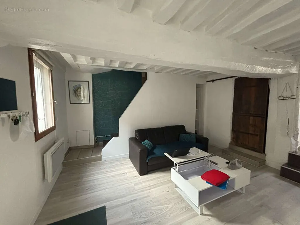 Séjour - Maison Charmante avec Terrasse à Rouen