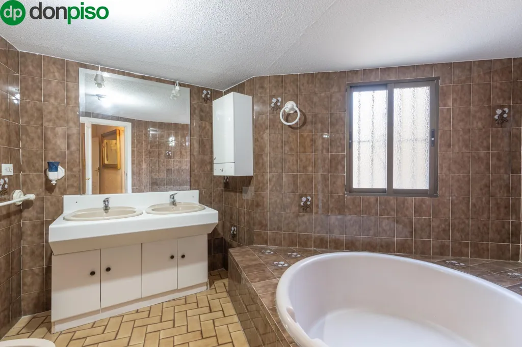 Salles de bain - Luxury Flat with Terrace in Granada