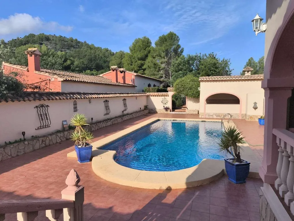 Pool - Single-Story Villa with Pool in Jalón, Valencia