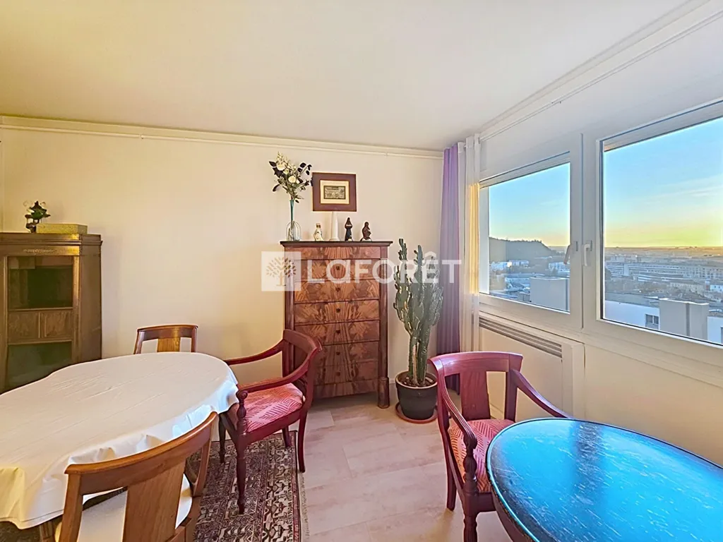 Söögituba - Apartment with Rooftop Terrace in Rouen
