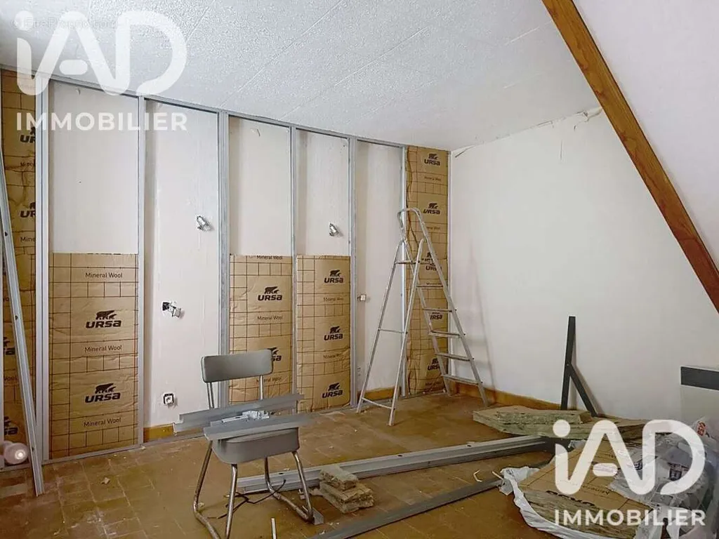 Toad - Townhouse with Parking in Chene-Arnoult