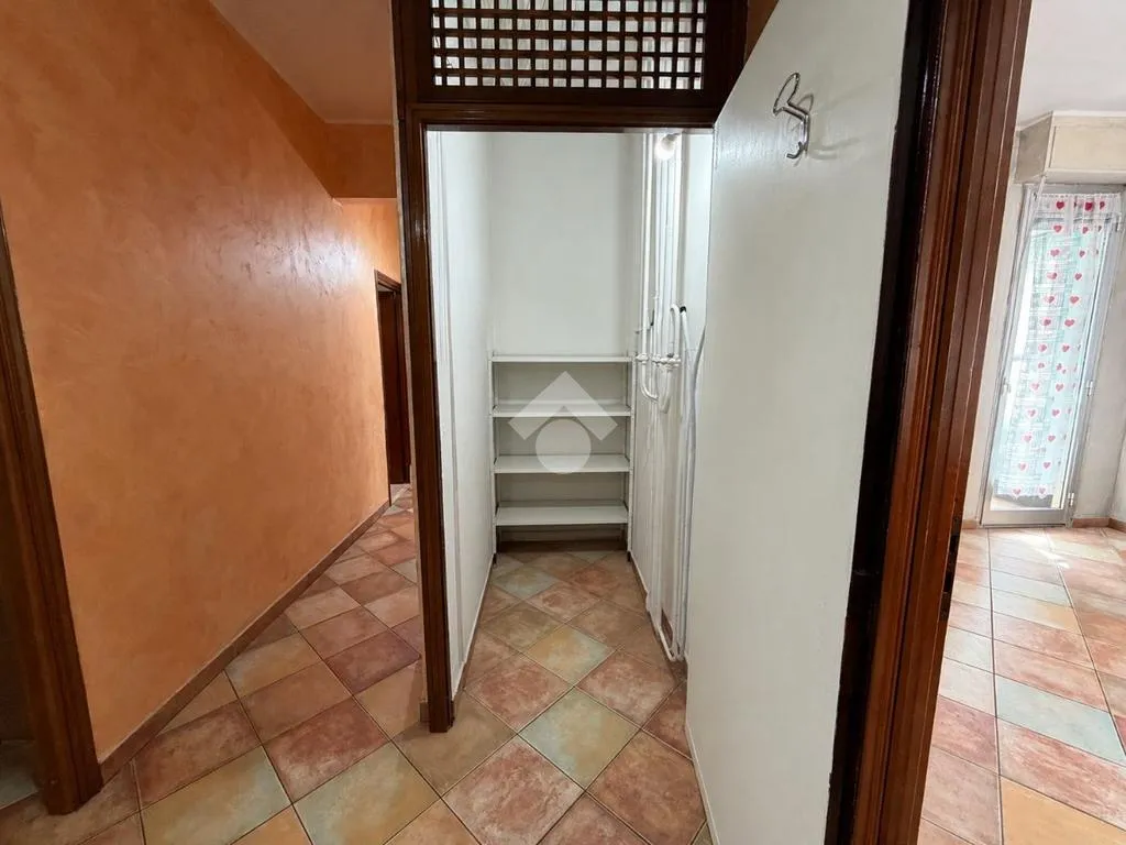 Entrée - Rear-Facing Apartment with Garden in Torino