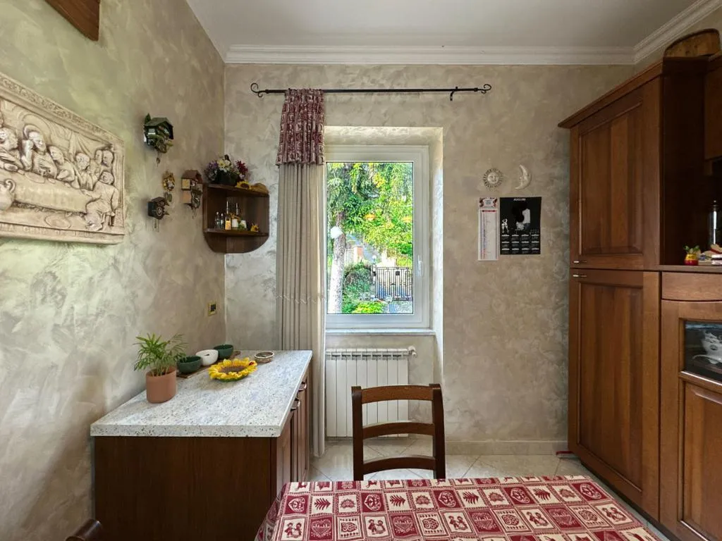Cuisine - 4-Room Apartment with Balcony in Monte Compatri