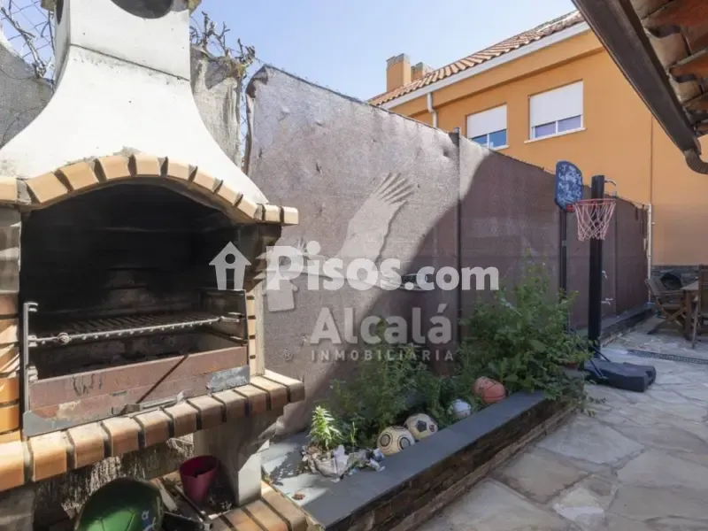 Terrasse - Adosado with Jacuzzi in Torrejón del Rey