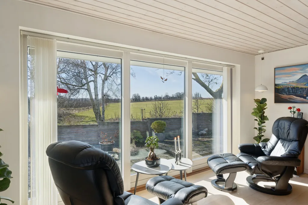 Elutuba - Villa with Extensive Views in Hedehusene