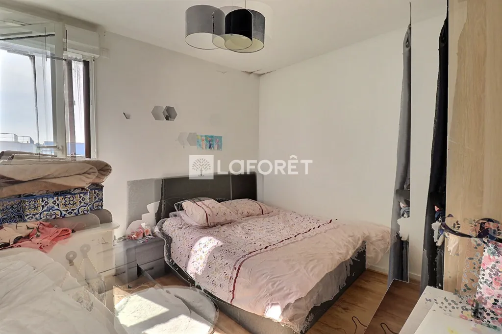 Chambres - Appartement 3 Pièces avec Terrasse à Vitry-sur-Seine