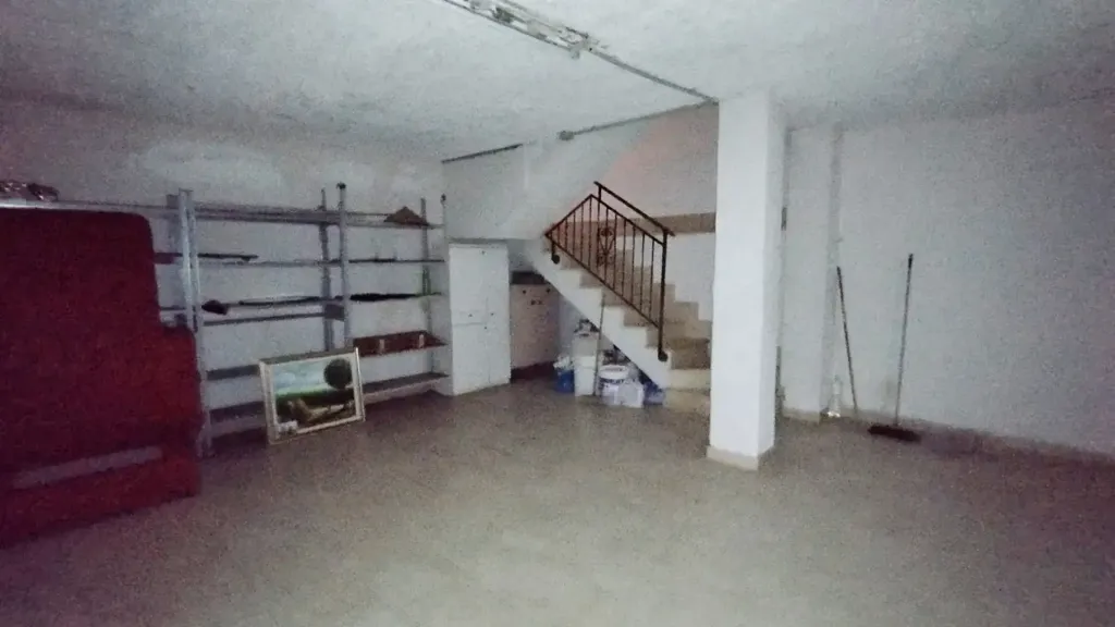 Garaaž - Semi-detached Villa Apartment in Montoro