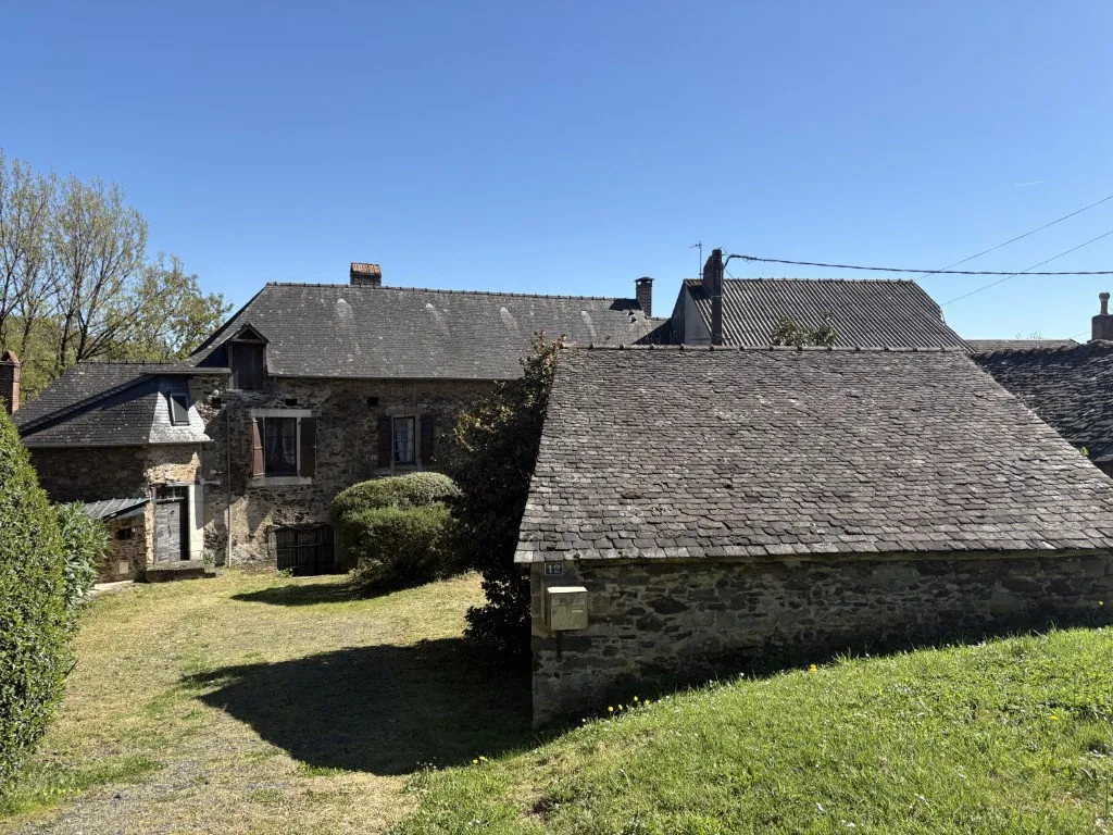 Välivaade - Renovated Stone House with Pool near Objat