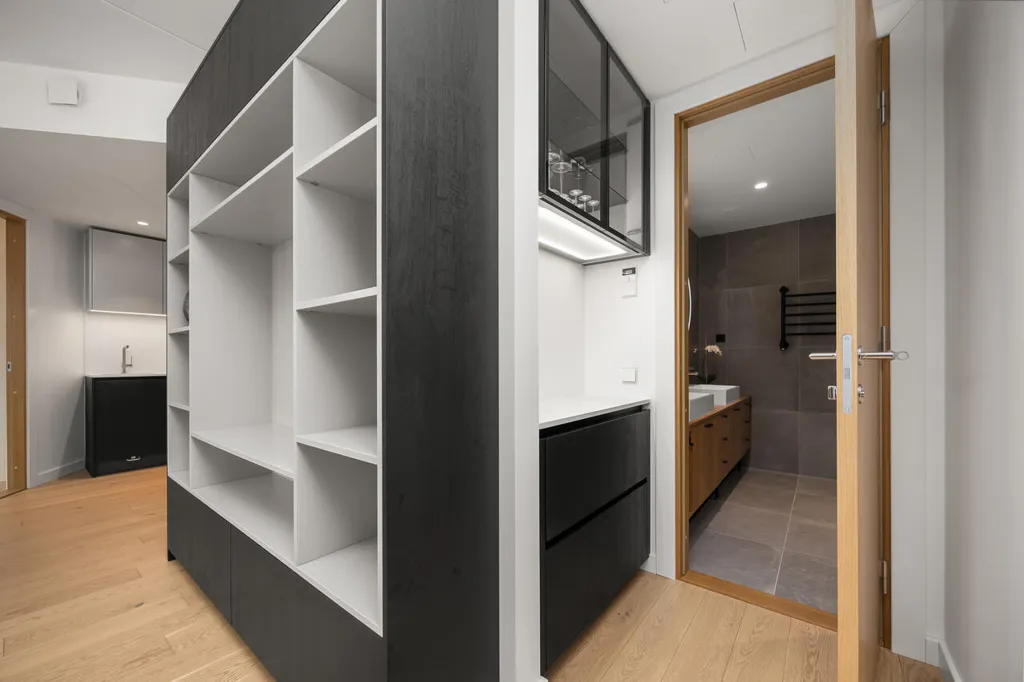 Entrée - Penthouse with South-Facing Balcony in North Tallinn