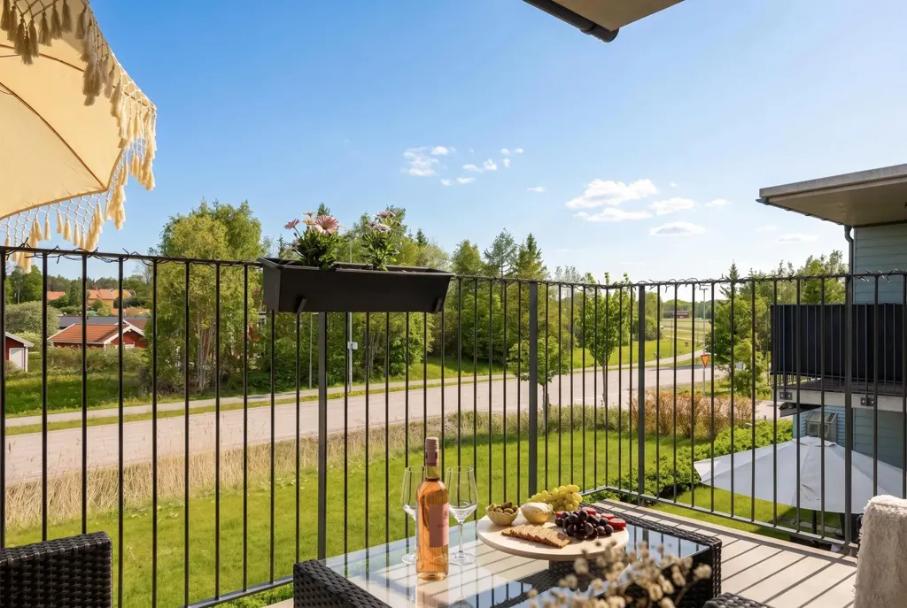 Rõdu - Modern Flat with Balcony in Västerås