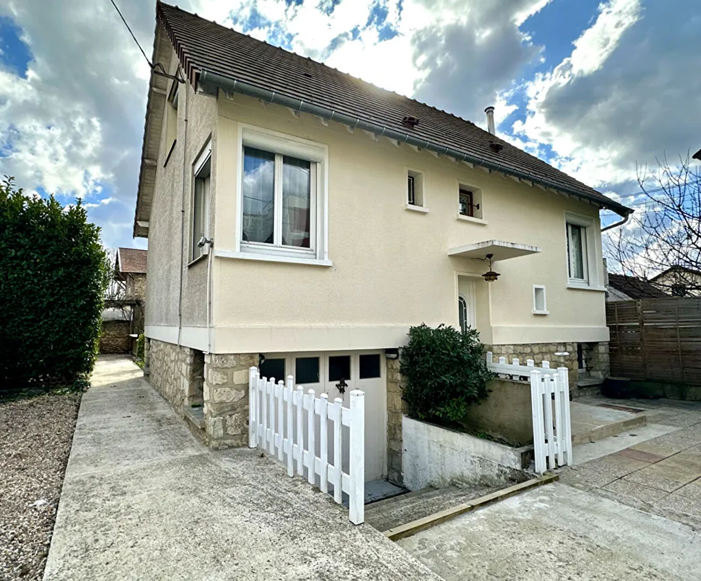 Välivaade - House with Garden in Central Argenteuil
