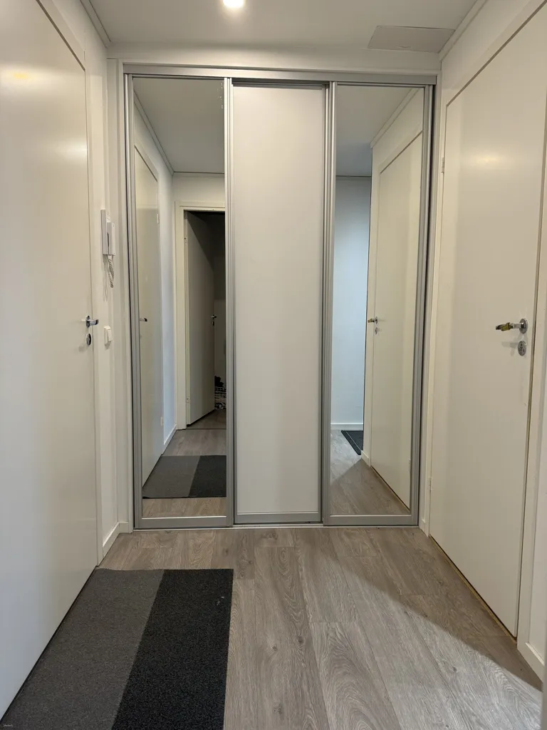 Entrée - Modern Flat with Balcony in Imatra
