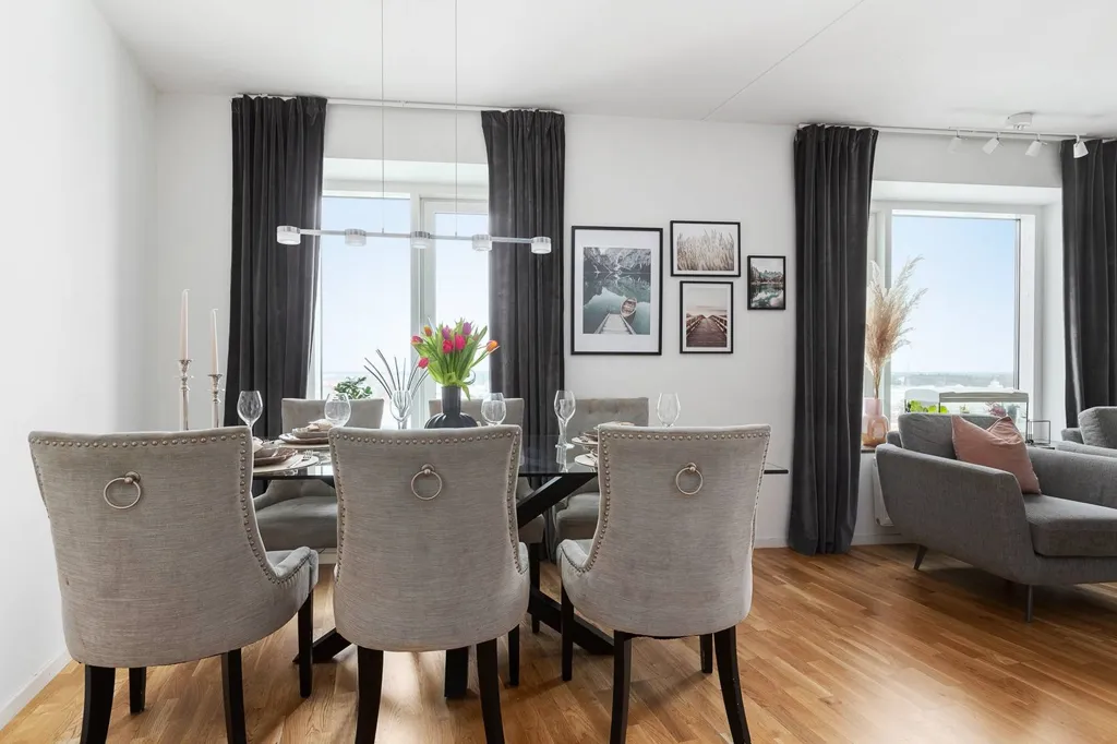 Salle à manger - Luxury Flat with View in Kista, Stockholm