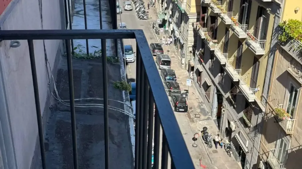 5-room apartment in IT