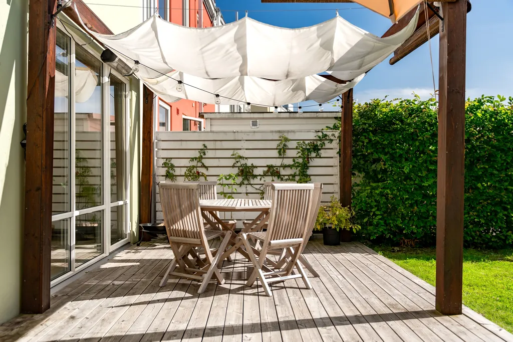 Terrasse - Modern Apartment with Terraces in Lindbacken