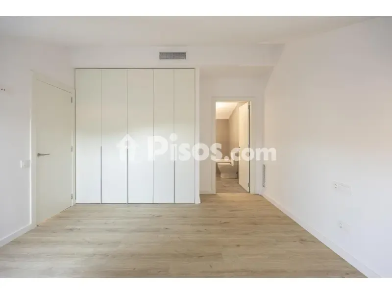 Magamistoad - New Duplex with Pool in Tiana