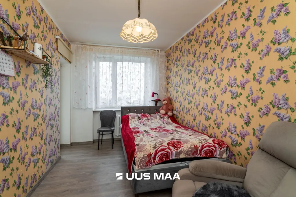 Chambres - Two-Bedroom Penthouse with Balcony in Viljandi