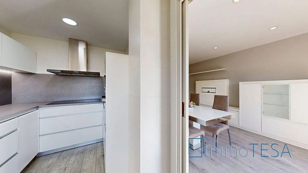 Cuisine - Apartment with Balcony in Parc d’Europa