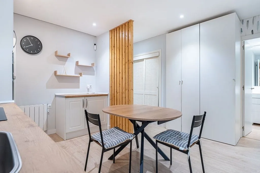 Sala da pranzo - Studio with Lift in Chamartín, Madrid
