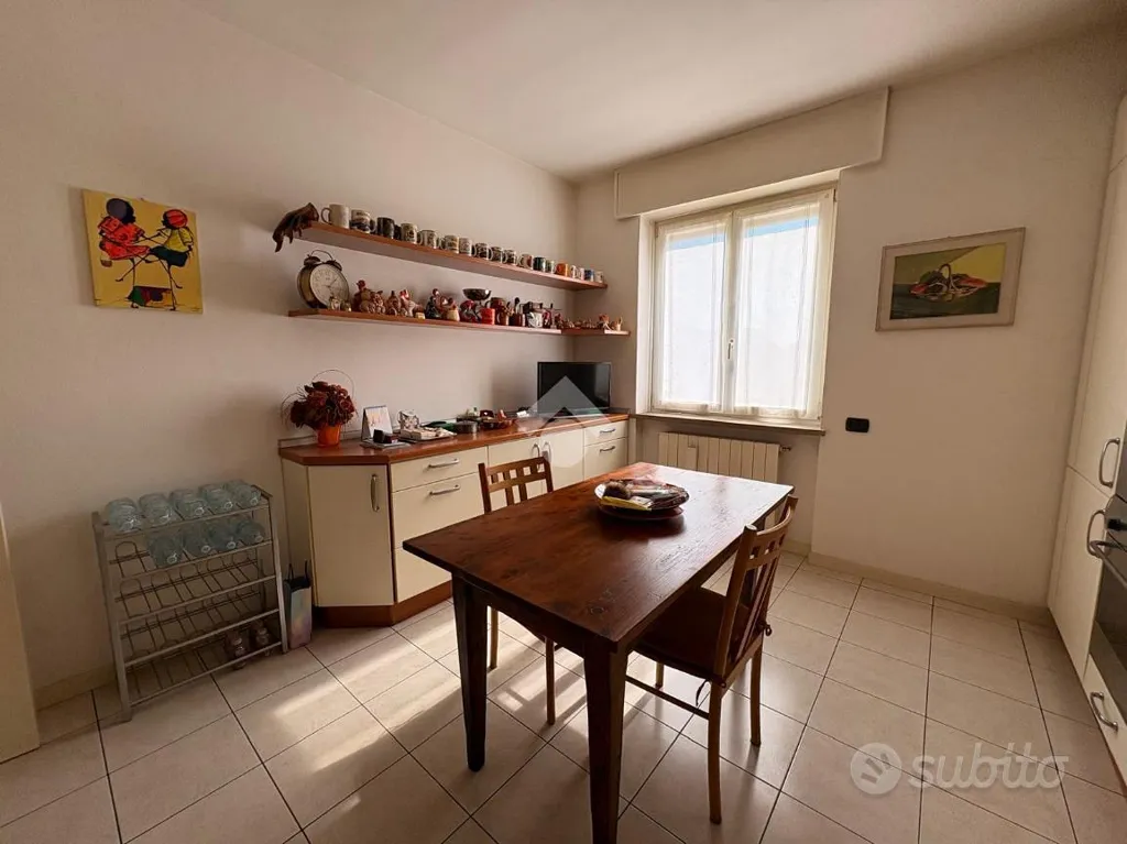 Appartement 4 pièces à IT