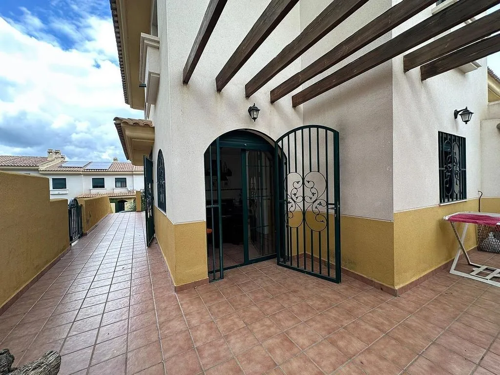Terrasse - Terraced Semi-Detached House with Pool in La Nucía
