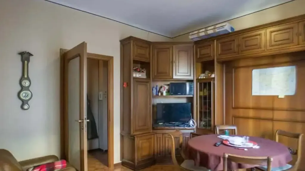 Salle à manger - Furnished Apartment with Balcony in Milan