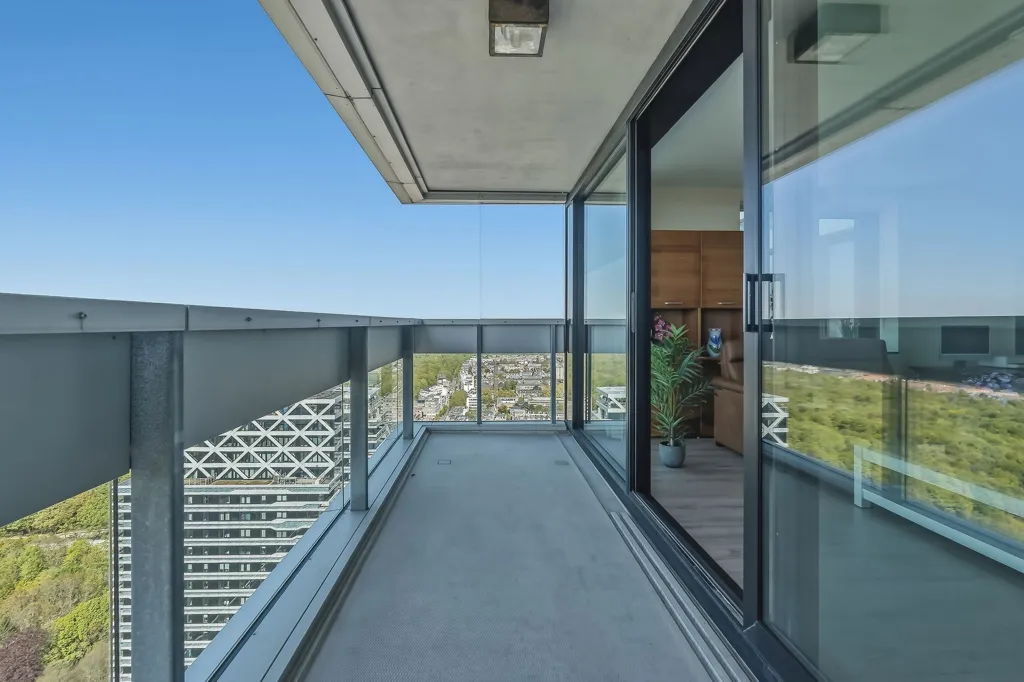 Balcony - Galerie Flat with Sea View in The Hague
