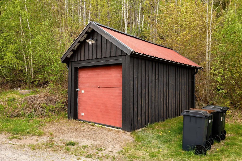 Välivaade - Farm with Water Access in Västervik