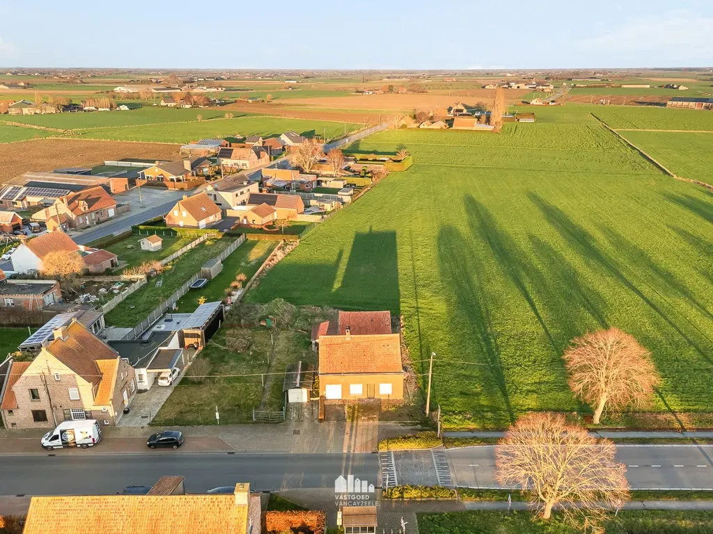 Vue aérienne - Terrain à Bâtir avec Vue sur les Champs à Zuidschote
