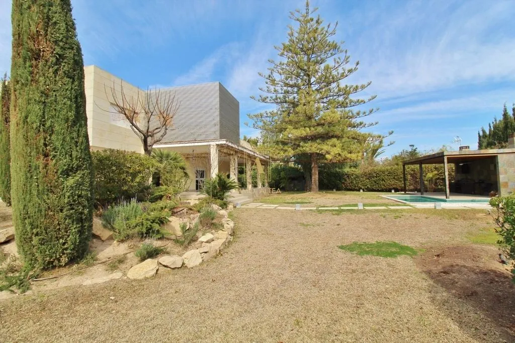 Bassein - Luxury Villa with Private Pool in San Juan de Alicante