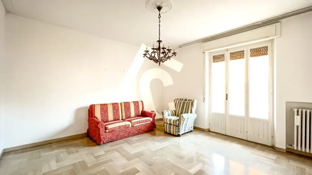 Appartement 4 pièces à IT