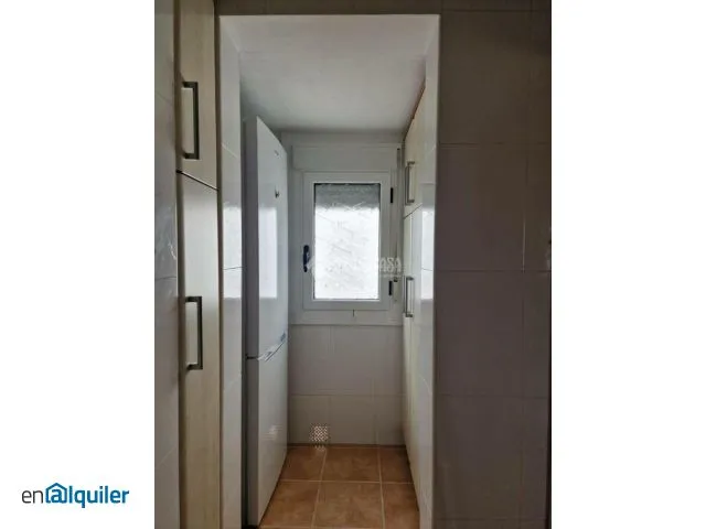 Pesuköök - Student Flat with Balcony in Huesca