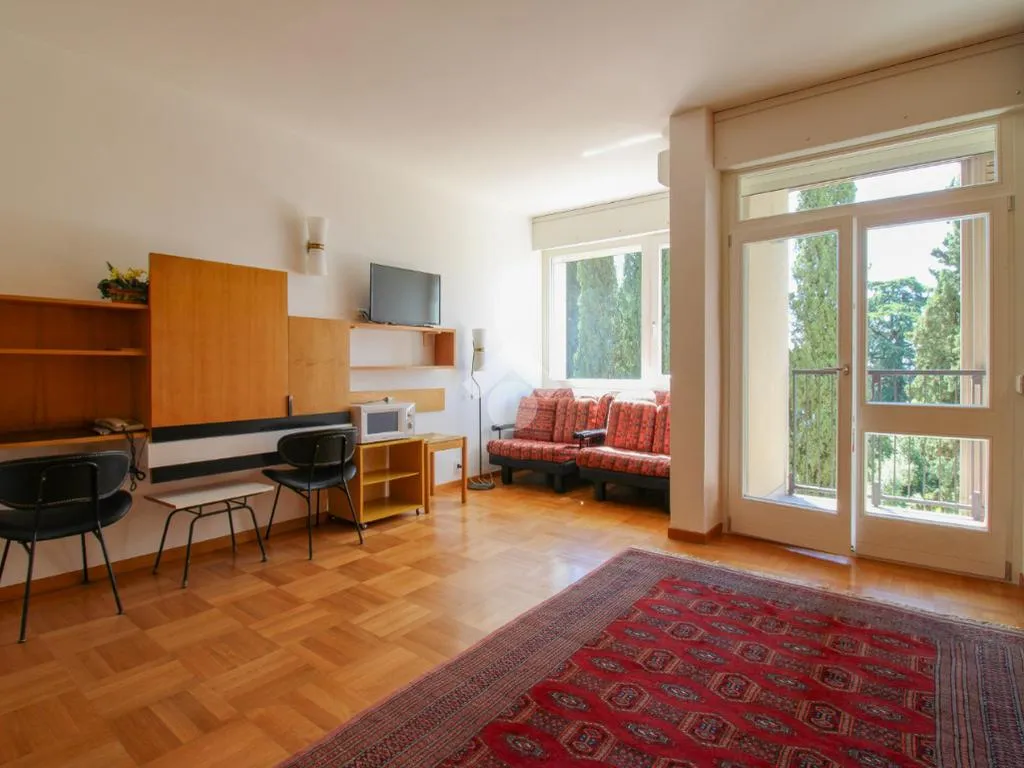 Camere da letto - Studio Apartment with Lake View in Gardone Riviera