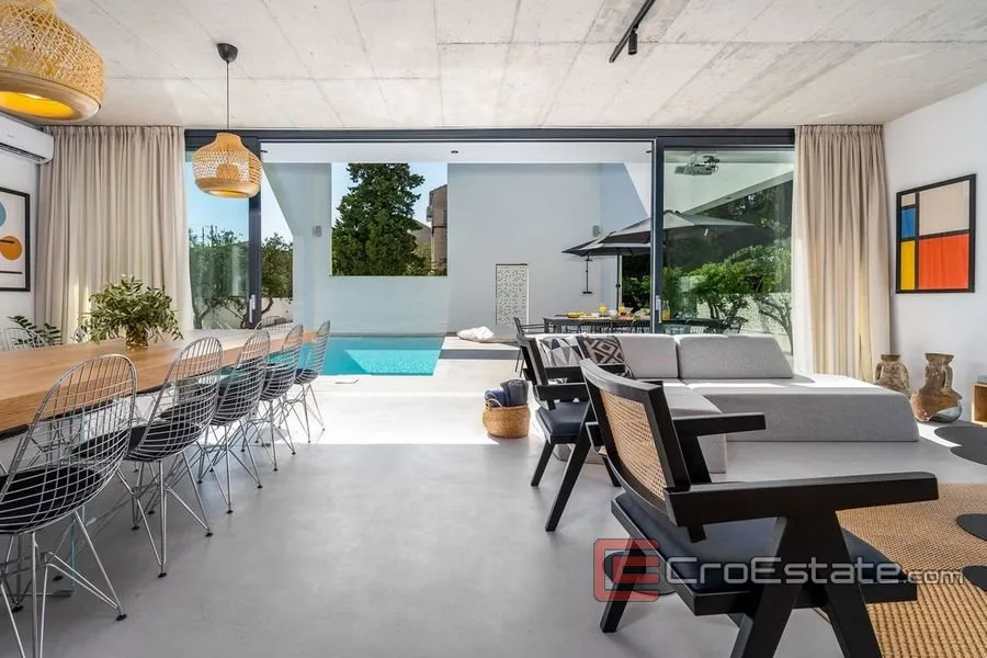 Piscine - Modern Villa with Pool in Northern Brač
