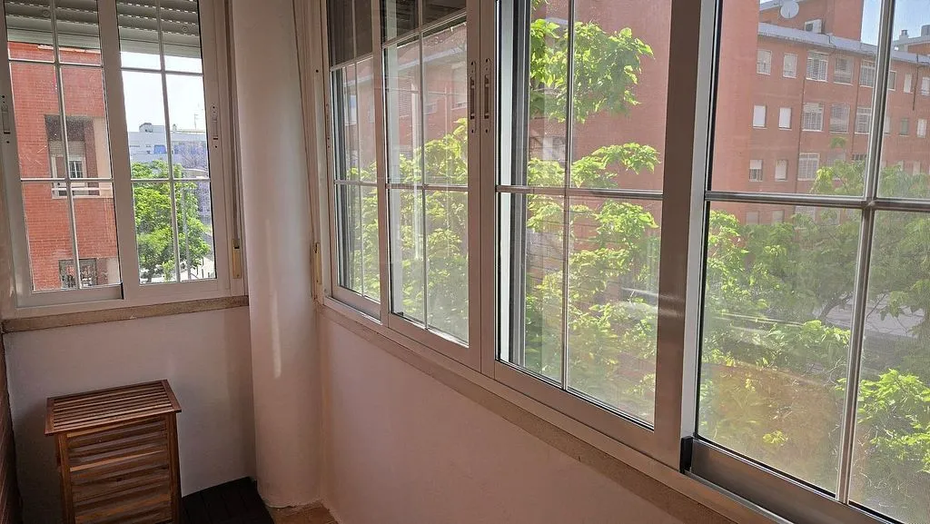 Rõdu - Reformed Flat with Terrace in El Cano