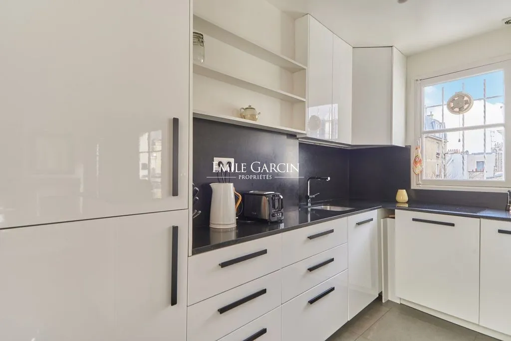 Cuisine - Appartement de Luxe avec Jardin à Paris