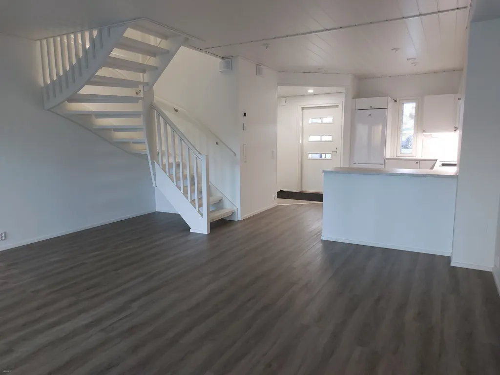 Maison 4 pièces à FI