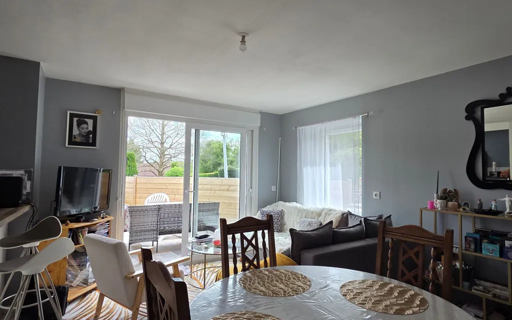 Dining Room - Charming House with Garden in Cahan