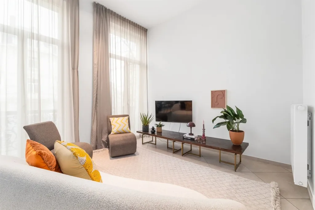 Séjour - Appartement Rénové avec Terrasse à Gand