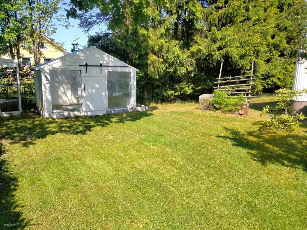 Giardino - Spacious Detached House with Garden in Tuimala